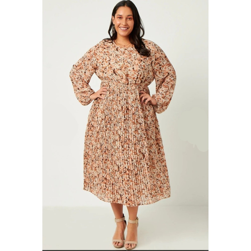 Hayden Los Angeles LA Pleated Skirt Floral Printed Dress 1X‎ Pink Ditsy Midi